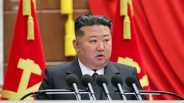 北, 김정은 공개 행보 사진 보도…'사망설' 차단 나선 듯