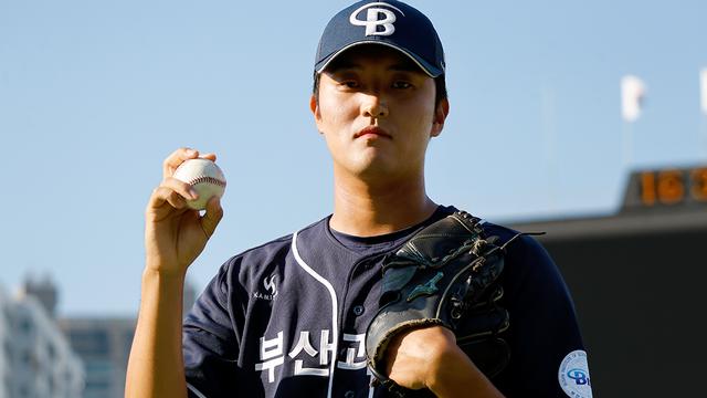 부산과기대·충암고, 전국체전 야구 우승…KIA 곽병진 '삼진쇼'·KT 김지율 '3승'