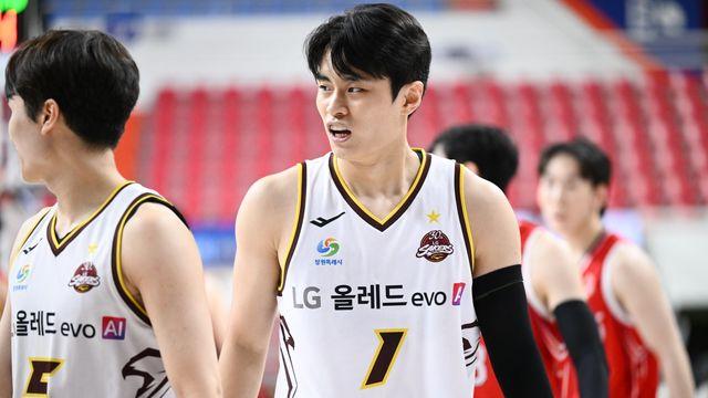 LG KBL 역대 2번째 대기록! ‘팀 통산 800승’ 달성…유기상 부상 복귀전서 19점 폭발