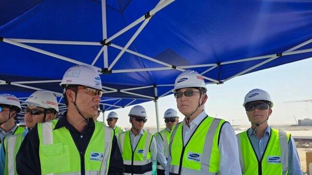 삼성전자 이재용 회장, UAE 가스화력발전소 현장 방문…중동 임직원 격려