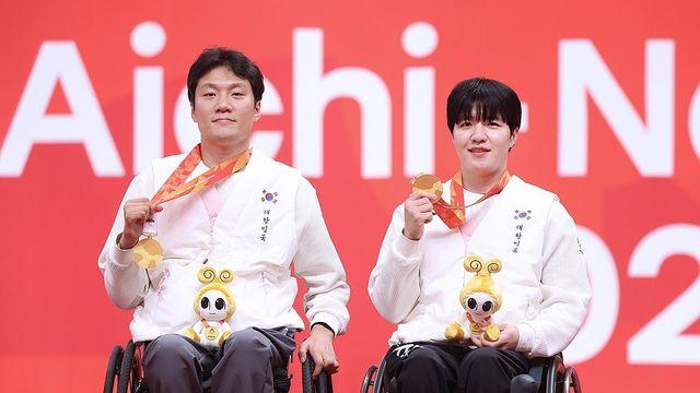 김현욱, 장애인 AG 3관왕 등극…장영진과 탁구 복식 금메달 합작(종합)