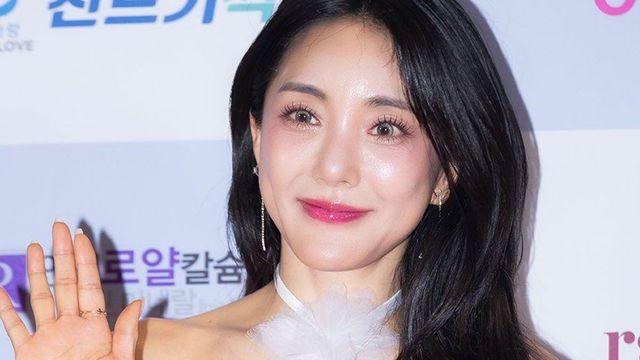 ‘원조 요정’ 바다, 후배 사랑 넘치네…이수만 새 아이돌에 ‘특별한 선물’ [RE:스타]
