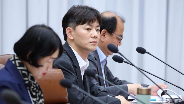 “주식만 119억”…청년 평균 재산 ‘322배’ 신고한 청년비서관