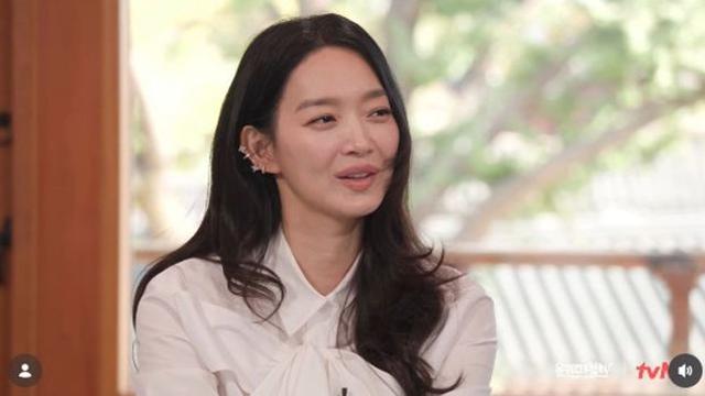 ‘신혼’ 신민아 “♥김우빈, 칭찬 많이…내가 살쪄도 본 중에 제일 예쁘다고” (‘유퀴즈’)