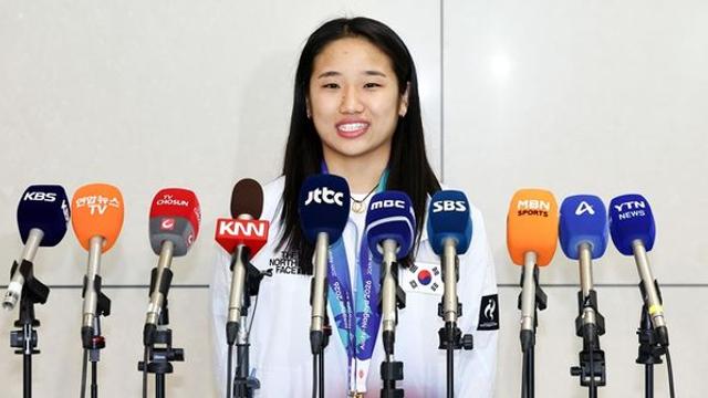 명실상부 '세계 1등' 안세영...그런데 '한국 무대'는 안 뛸 수도 있다