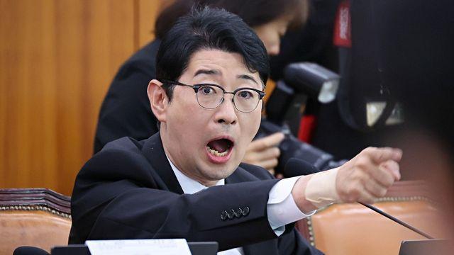 “김혜경 여사 황제 골프 의혹 영상 틀겠다” vs “불허”…오늘(26일) 발칵 뒤집힌 국감장