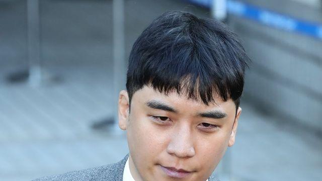 [단독] ‘예비아빠’ 승리, 혼전임신 아니었다…이미 혼인신고 한 ‘부부’