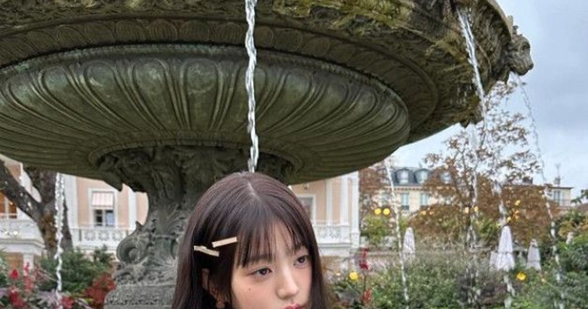 이거 합성 아니냐? 아이브 장원영, 극세사 몸매에 젓가락보다 얇은 다리