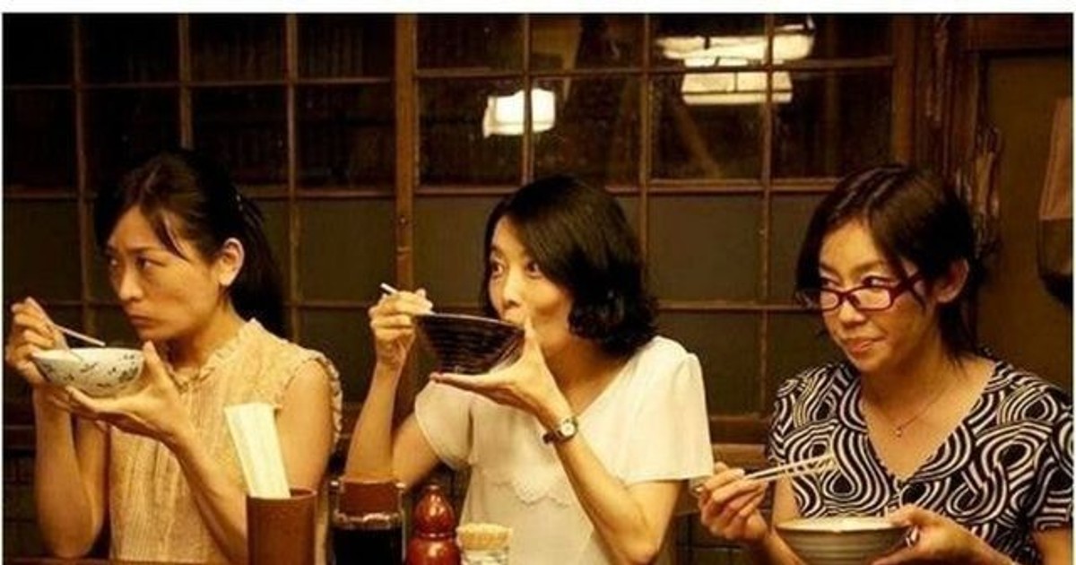 한국에 밥그릇 들고 먹는 문화가 없는 이유