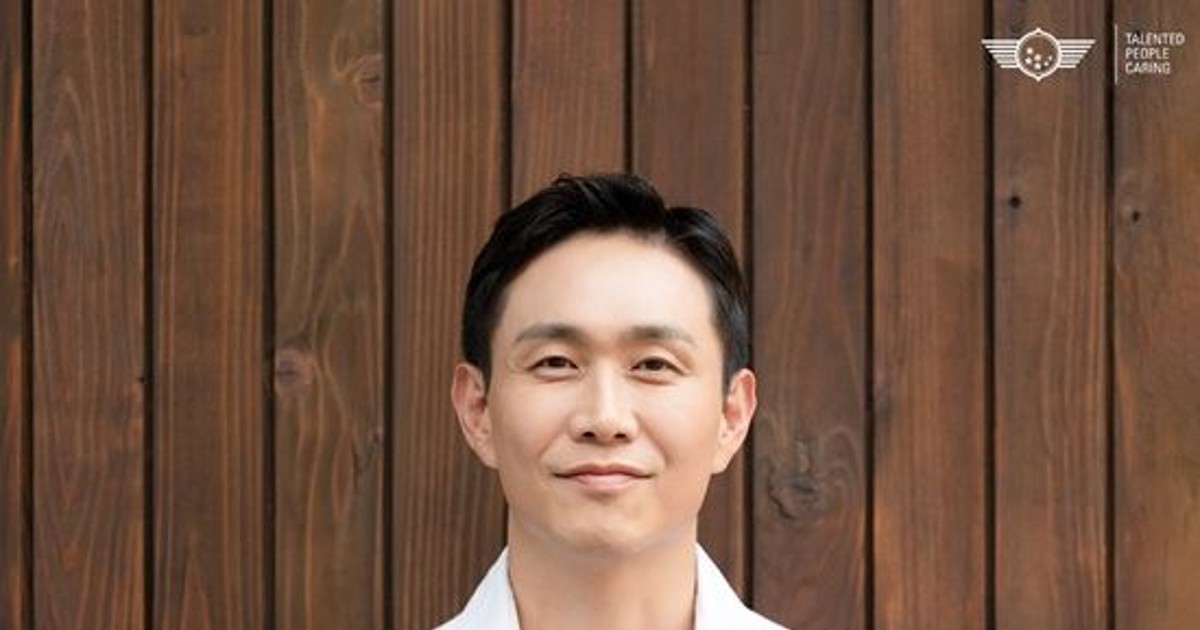 오정세, 韓 현실 꼬집었다…돈·권력