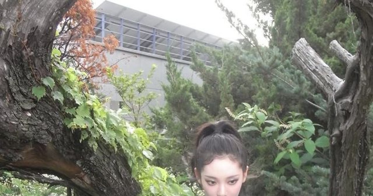 비주얼이 CG급... 닝닝,  숲 한