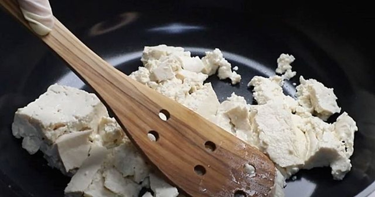 두부 물기 쏙 빼고…