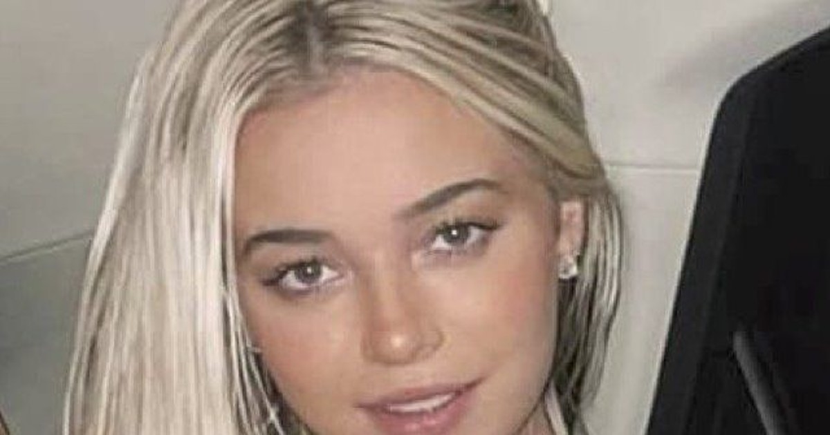 현재 미국에서 화제인 여자