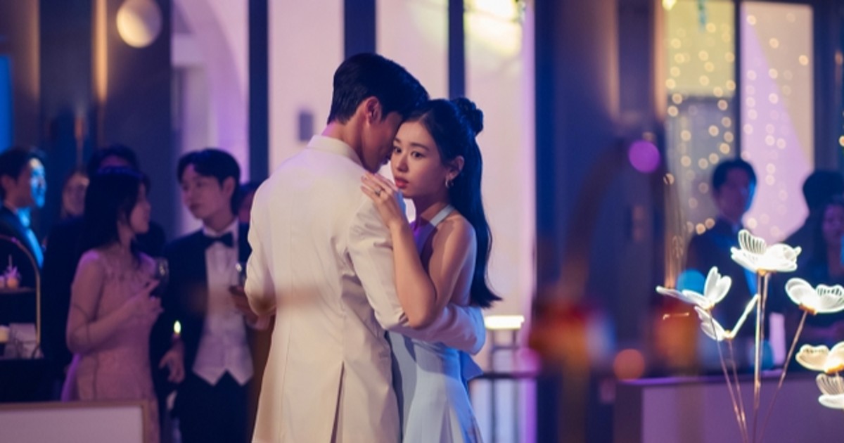 장기용·안은진, 첫…