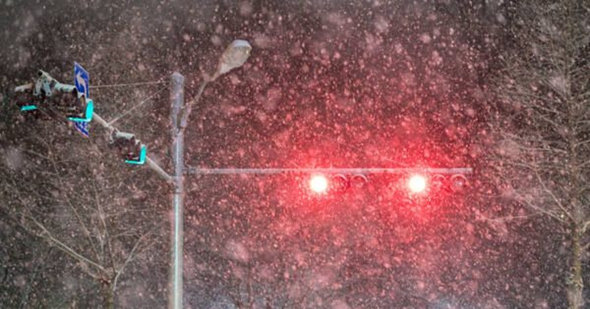 ‘눈길에 미끄러지고…