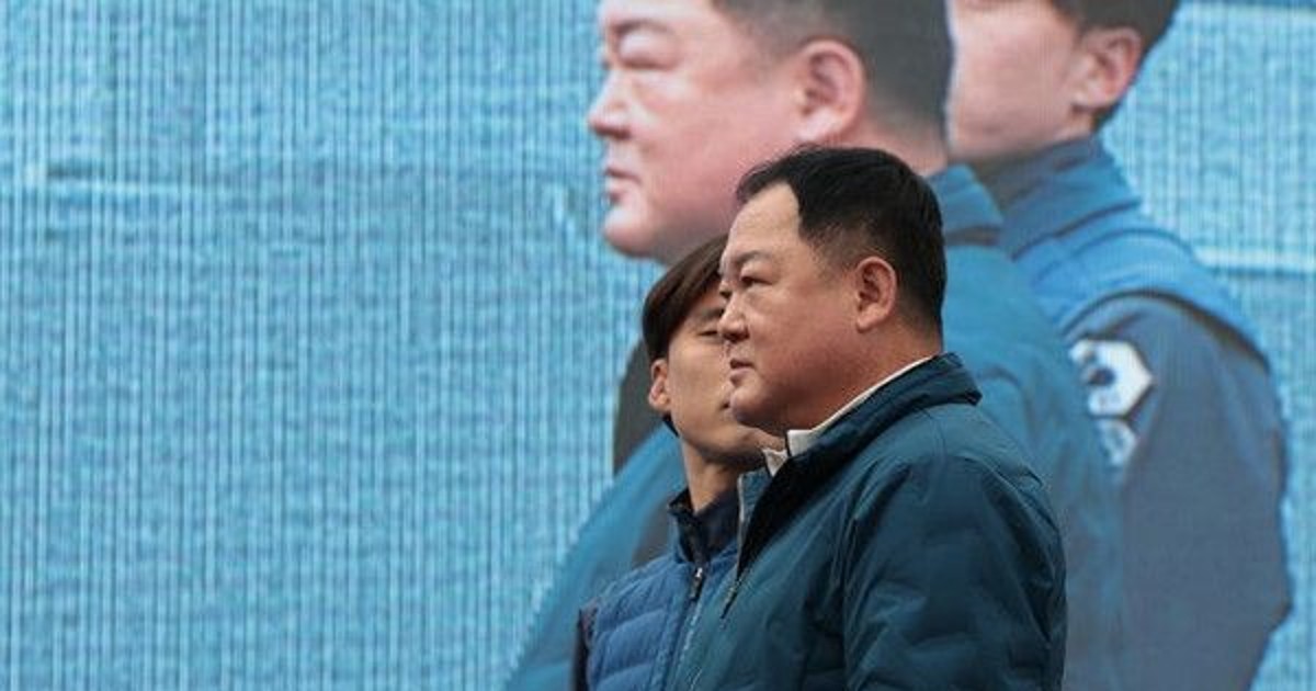 ‘마라톤 신체 접촉…