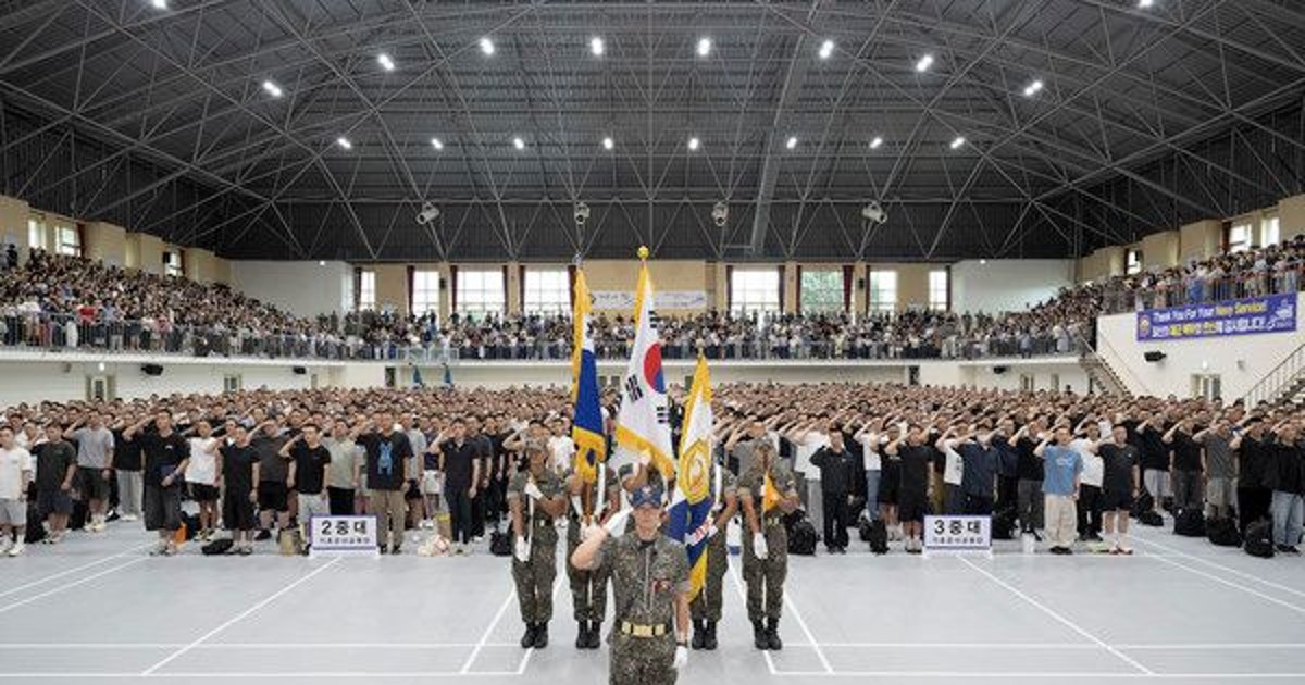 해군병 727기 770여 명 입영…5주간 담금질 거쳐 ‘정예 해전사’로