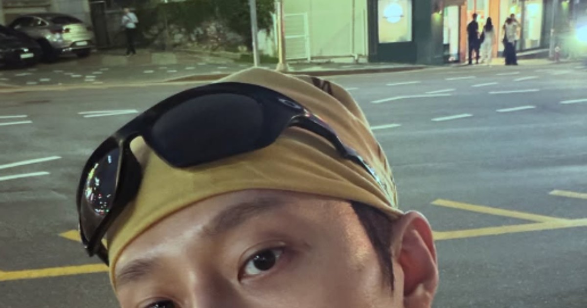 [IS하이컷] 현아♥ 용준형, 때아닌 탈모설 직접 해명…제 모발은 걱정 마세요