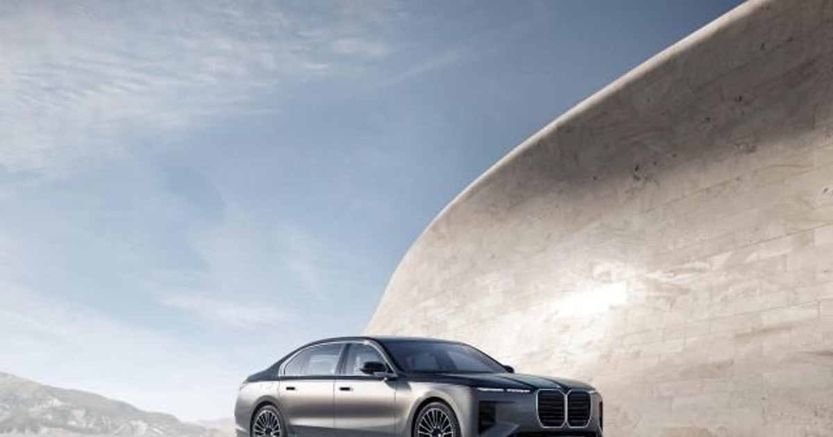 4년 만에 칼 갈고 나온 BMW 7시리즈, 결국...