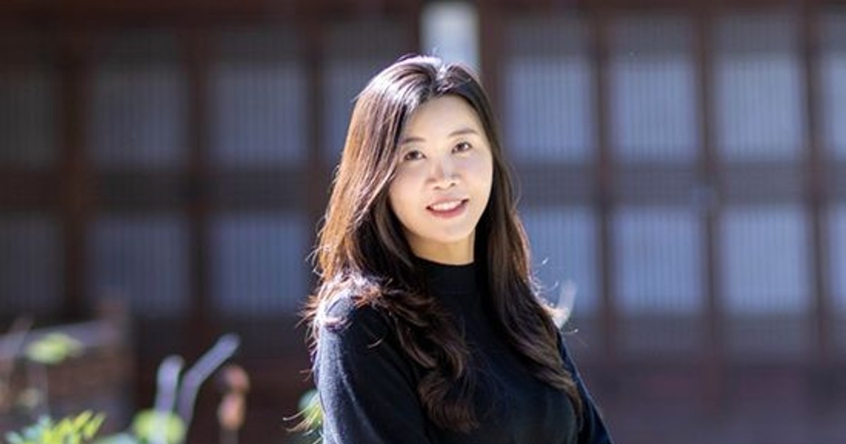 단청 굿즈 팔아서 대박 난 디자이너의 반전 정체