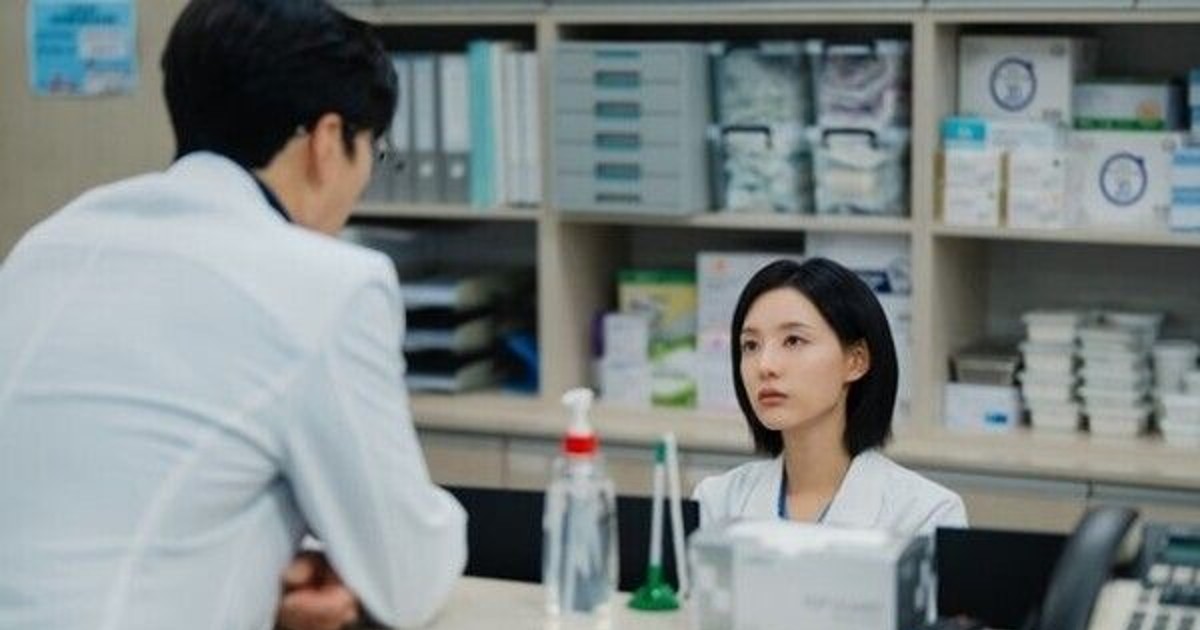 김지원 한테 장승조가 빵 뇌물 준 사연